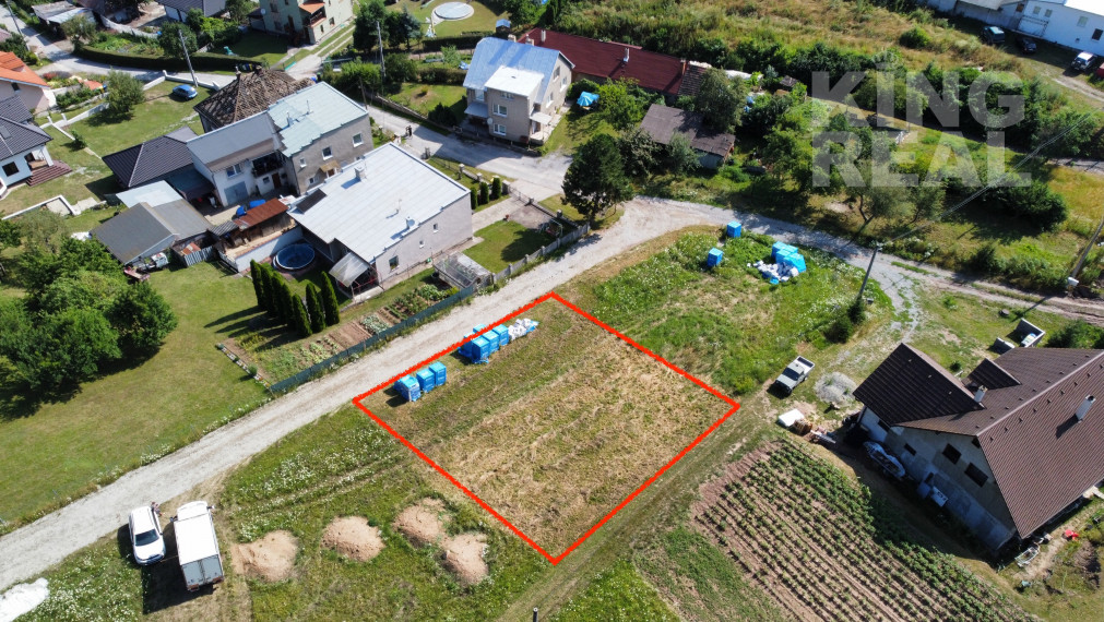 Na predaj stavebný pozemok v obci Drienovská Nová Ves