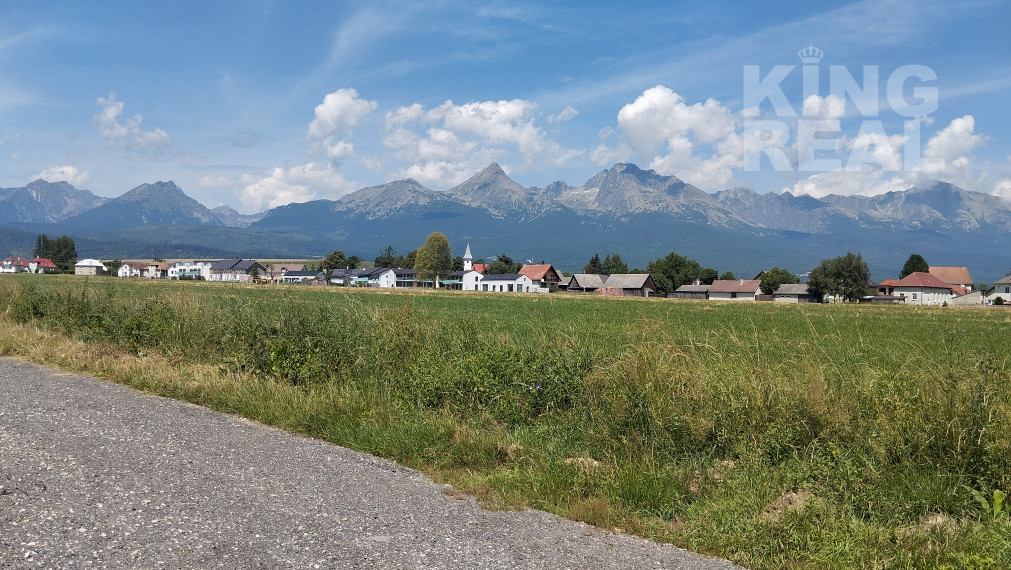 Pozemok v obci Mengusovce s krásnym výhľadom na Tatry