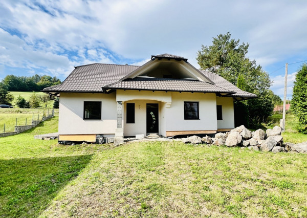 REZERVOVANÝ - Rodinný dom na ul. Podhradie v obci Zborov okr. Bardejov